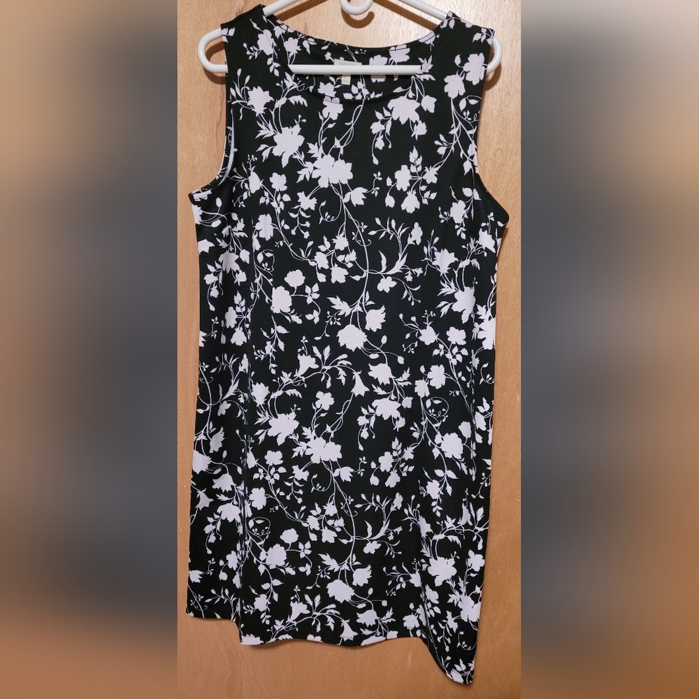 Talbots Petites Black & White Sleeveless Dress Flower Garden sz XL P